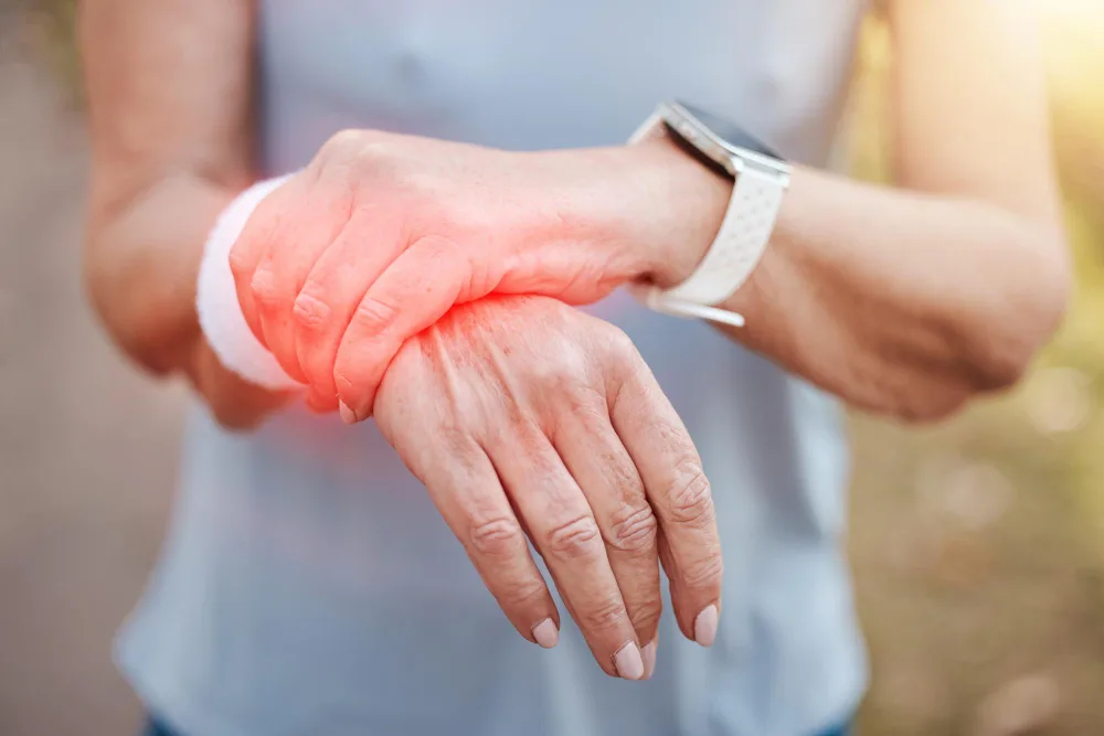 Diagnóstico y tratamiento de tendinitis de De Quervain en CDMX: alivia el dolor del pulgar y la muñeca